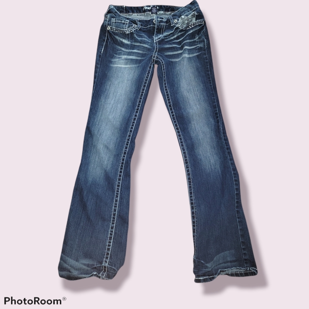 Jeans and shirt combo